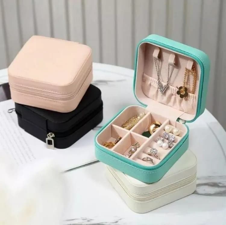 Jewellery Organizer Box Travel Leather Pocket With Zipper / Ear Rings & Necklace_Bracelets Holder - Online Shopping in Pakistan: Beauty, Fashion, Electronics, Sports & Lifestyle, VR, Skincare